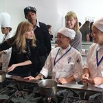 Ellen Pompeo Helps Foster Kids Cook Holiday Meal