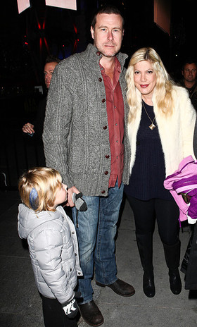 Tori and Dean at AEG Season of Giving event Tori and Dean at AEG Season of Giving event