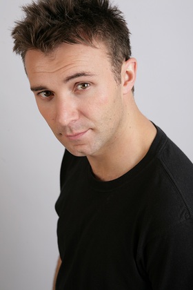 Jonathan Wilkes: Charity Work & Causes - Look to the Stars