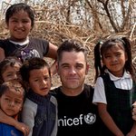 Robbie Williams Visits Mexico With UNICEF