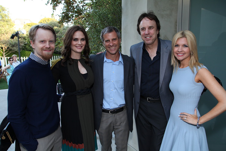 David Hornsby, Emily Deschanel, Gene Baur, Kevin Nealon, Susan Yeagley 