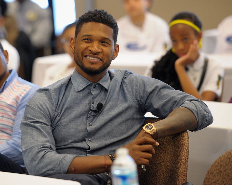 Usher and the New Look participants visited GE