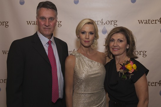 Co-Founders of Water4 Foundation, Dick and Terri Greenly, with Water4 Ambassador Jennie Garth attended the First Annual Pioneering Spirit Gala in Oklahoma City 9/27.