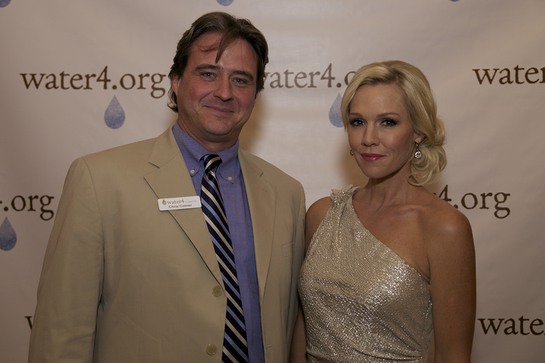 Executive Director of Water4 Chris Cotner with Water4 Ambassador Jennie Garth at the First Annual Pioneering Spirit Gala in Oklahoma City 9/27. Executive Director of Water4 Chris Cotner with Water4 Ambassador Jennie Garth at the First Annual Pioneering Spirit Gala in Oklahoma City 9/27.