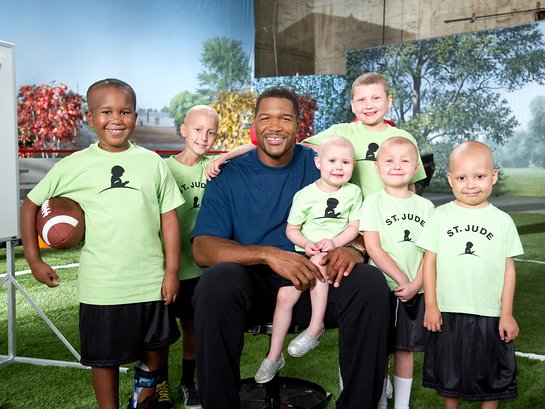 Michael Strahan St Jude Thanks and Giving