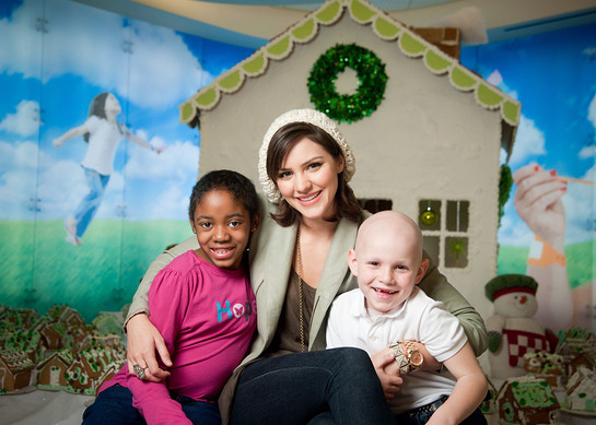 Katharine McPhee supports St. Jude Children's Research Hospital Give thanks. Walk.