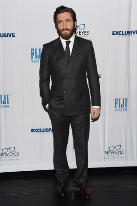 Jake Gyllenhaal Honored at New Eyes For The Needy Event Jake Gyllenhaal Honored at New Eyes For The Needy Event