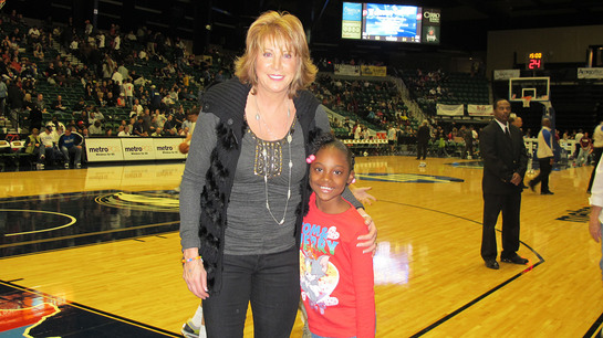 Basketball Hall of Famer Nancy Lieberman Applauds Big Brothers Big Sisters' Choice of Jamie Foxx as National Spokesperson.