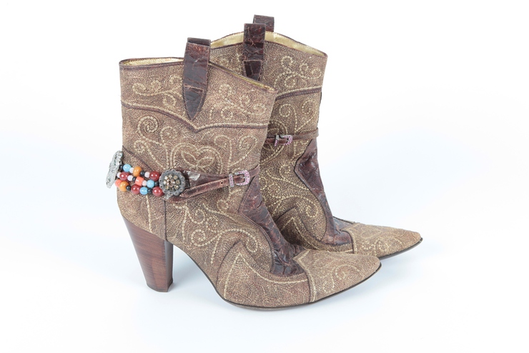 Shirley Bassey's Cowboy Heels