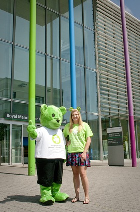 Rebecca Adlington Be Seen In Green