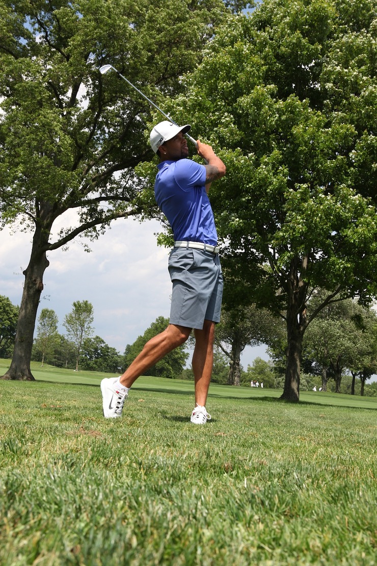 Deron Williams Plays Golf For Autism Speaks