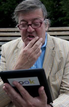 Stephen Fry reads Harry Potter and the Philosopher's Stone on a NOOK HD+ tablet. Stephen Fry reads Harry Potter and the Philosopher's Stone on a NOOK HD+ tablet.