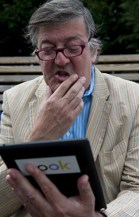 Stephen Fry reads Harry Potter and the Philosopher's Stone on a NOOK HD+ tablet.