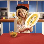 Nickelodeon's Jennette McCurdy Wants Kids To Eat More Veggies