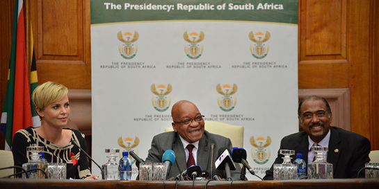 Charlize Theron with Jacob Zuma and Michel Sidibe Charlize Theron with Jacob Zuma and Michel Sidibe