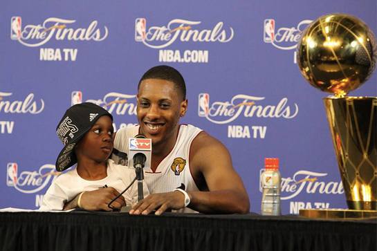 Mario Chalmers Gives Back Mario Chalmers Gives Back