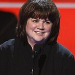 Linda Ronstadt Talks Parkinson's Disease With AARP Magazine