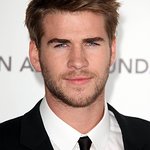 Liam Hemsworth And Jhené Aiko Named As PETA's Sexiest Vegetarians