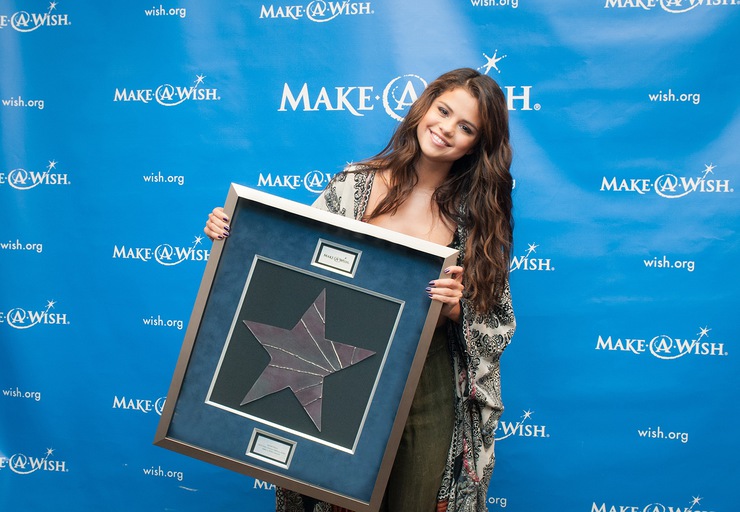 Make-A-Wish Presents Selena Gomez with the Chris Greicius Celebrity Award