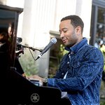 John Legend Plays It Forward