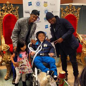 Ne-Yo at the Challengers Boys & Girls Club in South Central Los Angeles on December 3