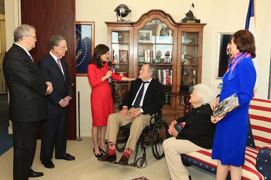 Tom Johnson, LBJ Foundation Chairman Emeritus; Larry Temple, LBJ Foundation Chairman; Luci Baines Johnson; President George H. W. Bush; Barbara Bush; Lynda Johnson Robb