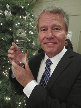  Actor and Activist John Savage honored with Golden Goody Award for humanitarian work at Typhoon Haiyan Fundraiser in Malibu 