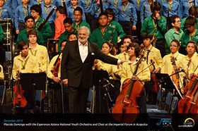 Placido Domingo and the Esperanza Azteca National Youth Orchestra and Choir