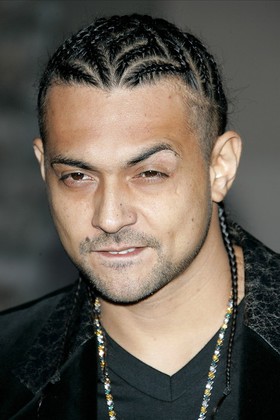 Sean Paul: Charity Work & Causes - Look to the Stars