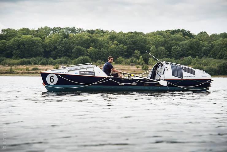 Daryl Farmer in Bojanges Rowing 4 Reefs