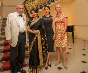 Sharmila Tagore, Kareena Kapoor Khan, Martin Bell OBE and UNICEF UK Deputy Executive Director, Anita Tiessen Sharmila Tagore, Kareena Kapoor Khan, Martin Bell OBE and UNICEF UK Deputy Executive Director, Anita Tiessen