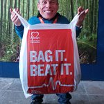 Warwick Davis Bags It For British Heart Foundation