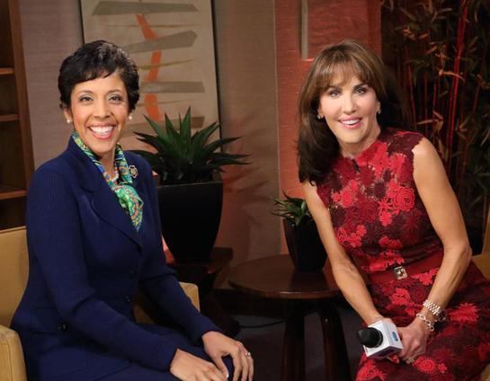 Anna Maria Chavez, CEO of Girl Scouts of the USA (L), and Girl Scouts of the USA celebrity spokesperson, Robin McGraw