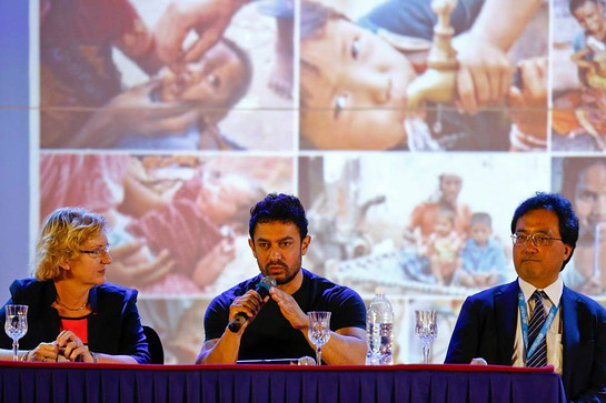 UNICEF Regional Goodwill Ambassador Aamir Khan is flanked by UNICEF Regional Director Karin Hulshof and UNICEF Nepal Representative Tomoo Hozumi