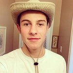Shawn Mendes: Profile