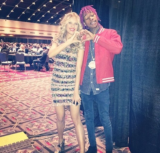 Petra Nemcova and Wiz Khalifa join the #HappyHeartsChallege Petra Nemcova and Wiz Khalifa join the #HappyHeartsChallege