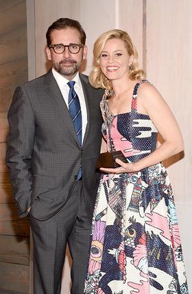 Elizabeth Banks accepts the 2014 March of Dimes Grace Kelly Award from Steve Carell