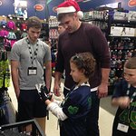 Todd Herremans And Dick's Sporting Goods Host Shopping Event For Kids