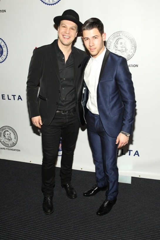 Nick Jonas and Gavin DeGraw at The Lincoln Awards: A Concert for Veterans & the Military Family Nick Jonas and Gavin DeGraw at The Lincoln Awards: A Concert for Veterans & the Military Family