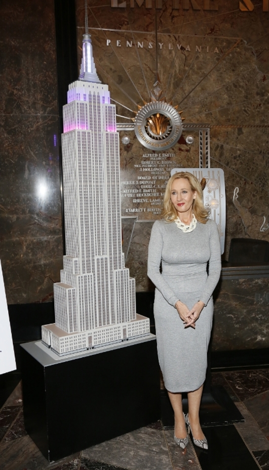 J.K. Rowling lights up the Empire State Building