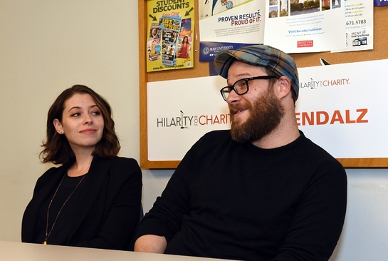 Lauren Miller Rogen and husband Seth Rogen share their Alzheimer's story with media