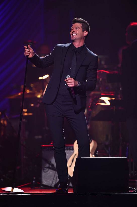 Robin Thicke at Keep memory Alive Gala