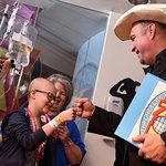 Garth Brooks Unveils Child Life Zone At Texas Children's Hospital