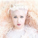 Cyndi Lauper Raises Awareness Of Psoriasis