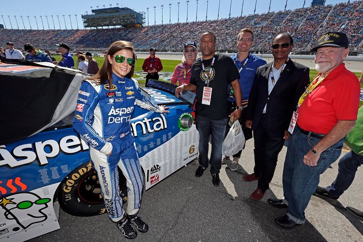 From left: NASCAR driver Danica Patrick, veteran Randall Murray, veteran Stephen Leon, Aspen Dental dentist Dr. Jere Gillan, veteran Robert L. Gordon, president of Got Your 6’s parent organization Be The Change, Inc, and veteran Peter Bouley.