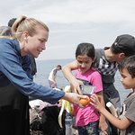 Piper Perabo Shares Experiences Of Visiting Syrian Refugees In Greece